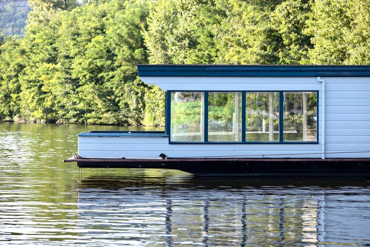 Houseboat - Best Place In Praha Eksteriør bilde